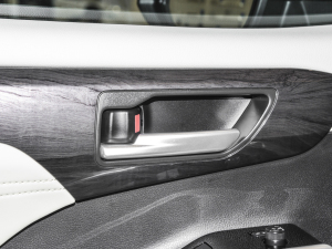 2024380T (q)F 7 п؅^(q)