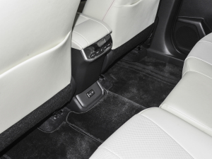 2024380T (q)F 7 п؅^(q)