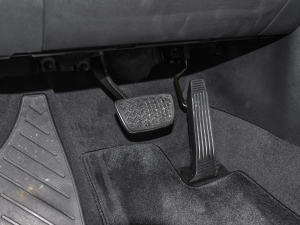 2024380T (q)F 7 п؅^(q)