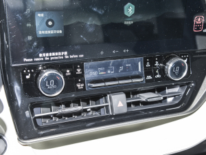 2024380T (q)F 7 п؅^(q)