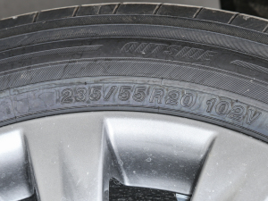 20242.5L늻p(q)A 7 (x)(ji)^