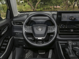 20242.5L늻p(q)A 7 п؅^(q)