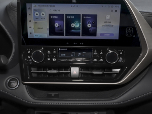 20242.5L늻p(q) 7 п؅^(q)