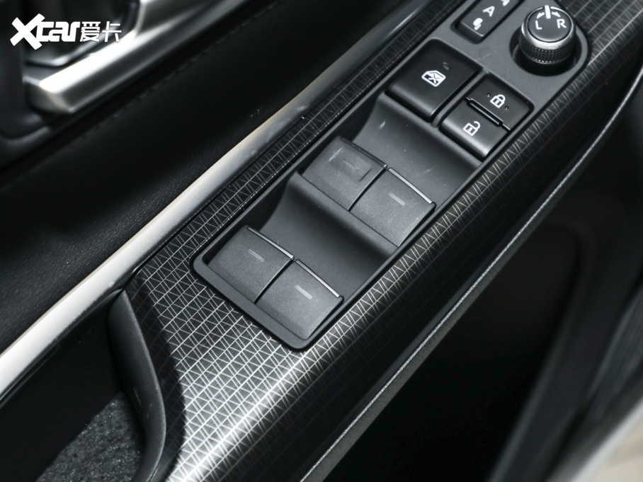 2024�����S 2.0L CVT������F��