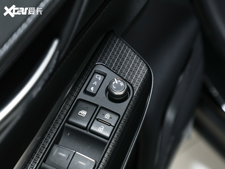 2024�����S 2.0L CVT������F��