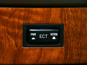 2010200G NAVIA п؅^