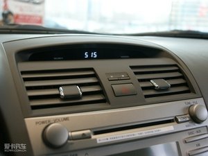 2010款240G 豪华版 中控区