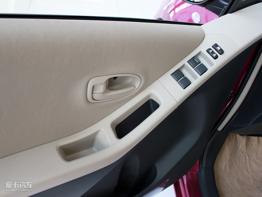 2011ʿ 1.6E Ԅ(dng)Ȅ(dng)