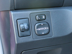 20111.6G ԄńӰ п؅^