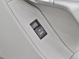 2011180G 5CVTA п؅^