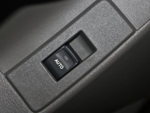 2011180E 5CVTӢ п؅^