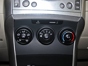 2011款180E 5座CVT精英版 空调调节