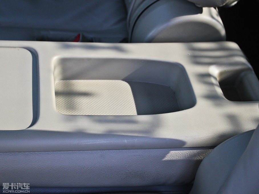 2011hm_(d) 2.7L (q)A(do)