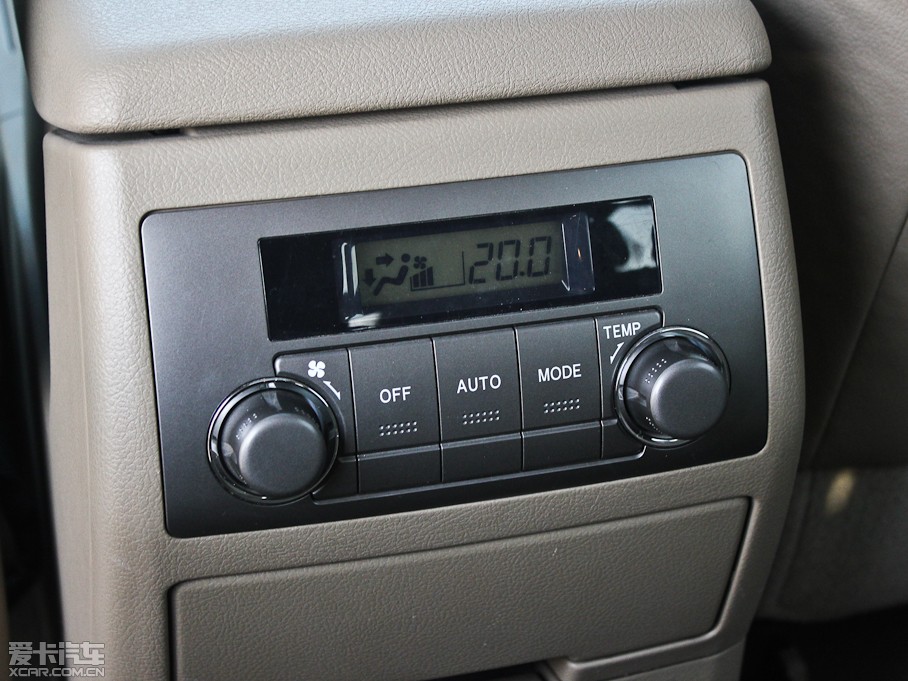 2011hm_(d) 2.7L (q)A(do)