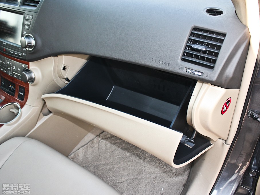 2011hm_(d) 2.7L (q)A(do)