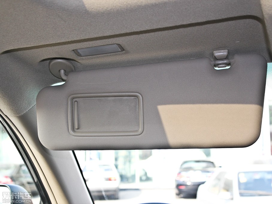 2011hm_(d) 2.7L (q)A(do)