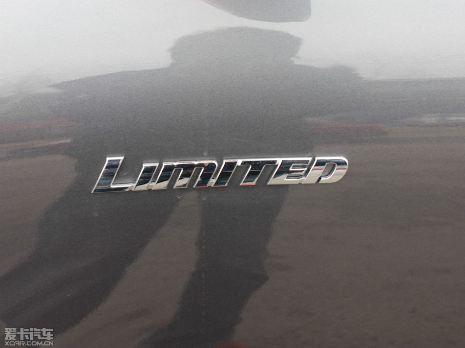 2011hm_(d) 2.7L (q)A(do)