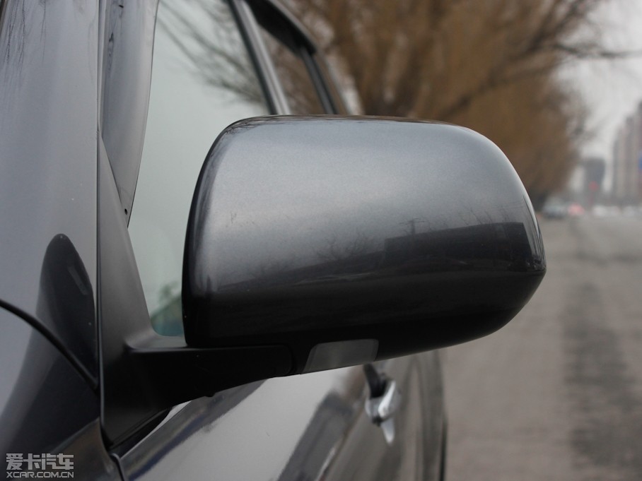 2011hm_(d) 2.7L (q)A(do)