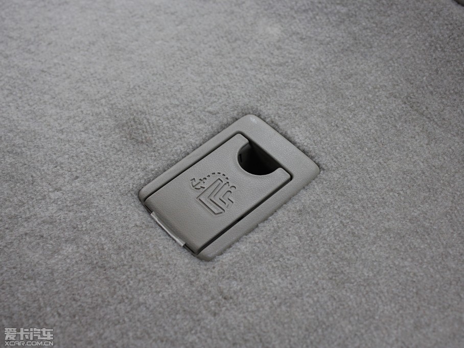 2011��h�m�_ 2.7L �����A������