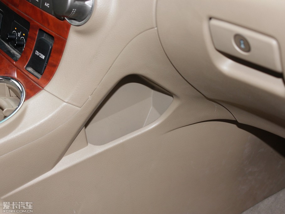 2011hm_(d) 2.7L (q)A(do)