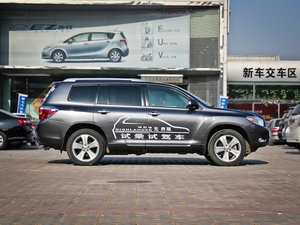 2011款2.7L 两驱豪华导航版 整体外观
