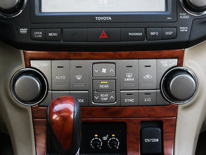 2011款2.7L 两驱豪华导航版 空调调节