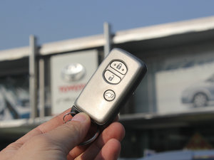 2011款2.7L 两驱豪华导航版 车钥匙