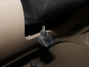 2011款2.7L 两驱豪华导航版 中控区