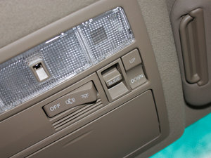 2011款2.7L 两驱豪华导航版 空间座椅