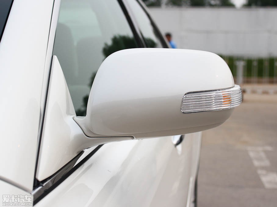 2011��P���� 200E ��Ӣ�촰��