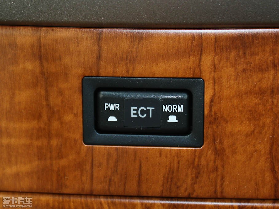 2011��P���� 200E ��Ӣ�촰��