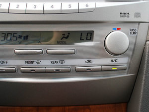 2011款200E 精英天窗版 中控区