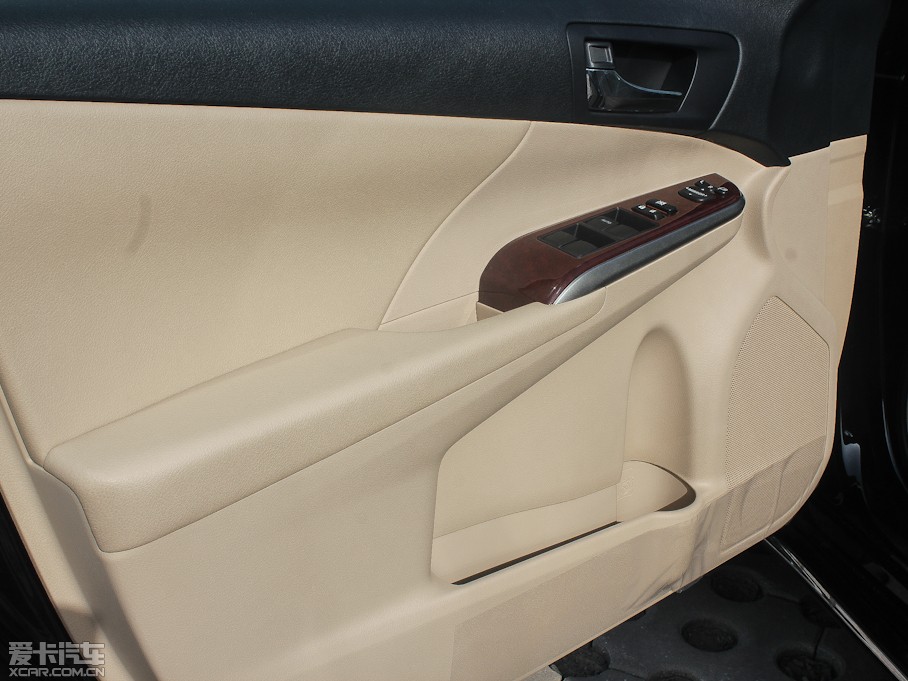 2012P 2.0G Navi A(do)