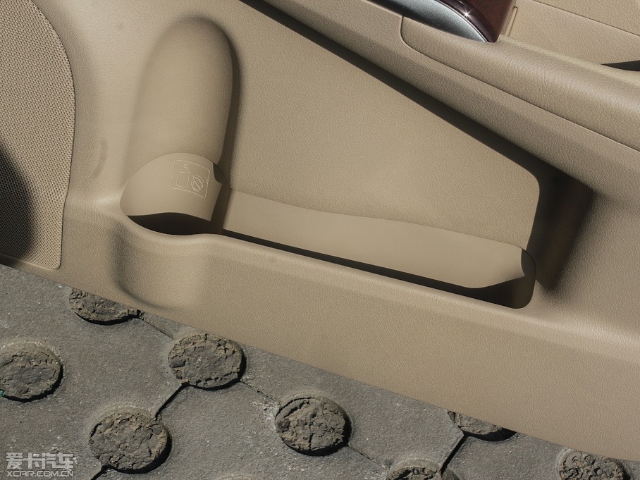 2012P 2.0G Navi A(do)