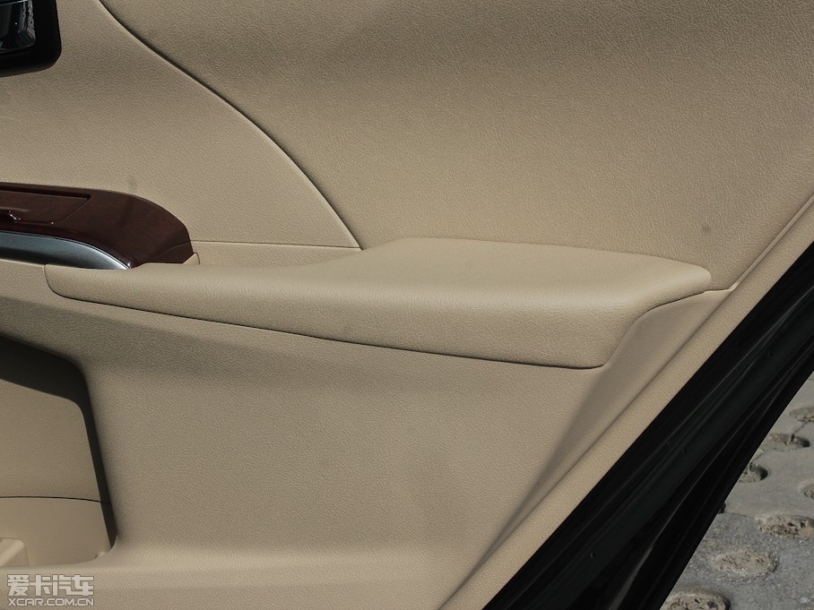 2012P 2.0G Navi A(do)