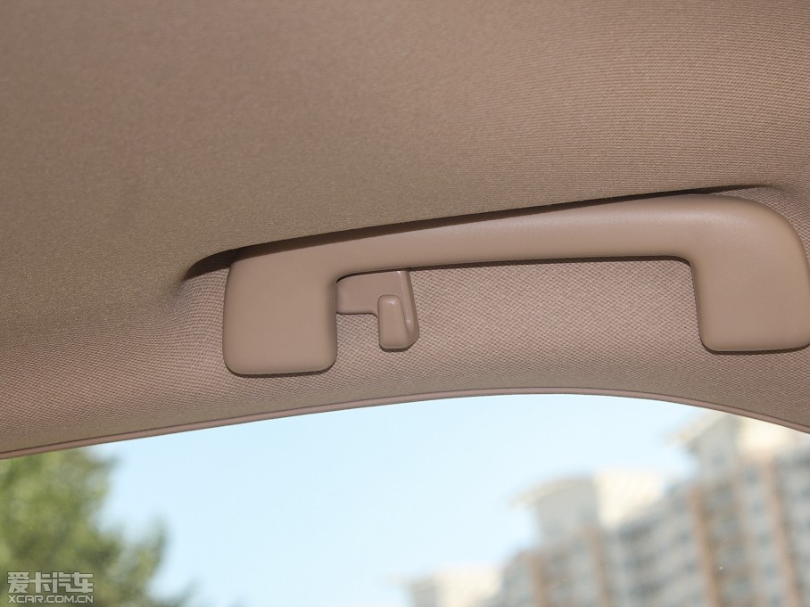 2012P 2.0G Navi A(do)