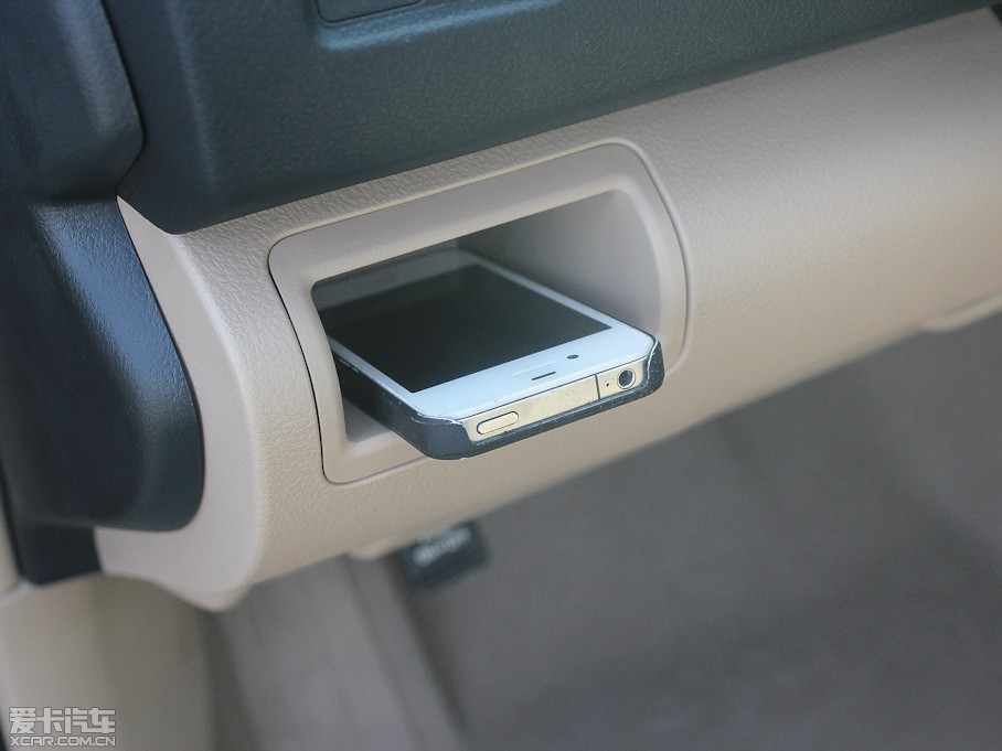 2012P 2.0G Navi A(do)