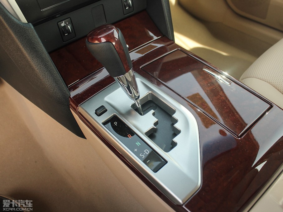 2012��P���� 2.0G Navi ���A������