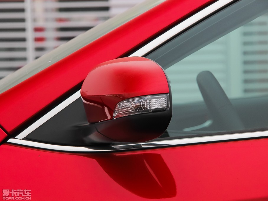 2012��P���� �E�� 2.0S ҫ�Ӱ�