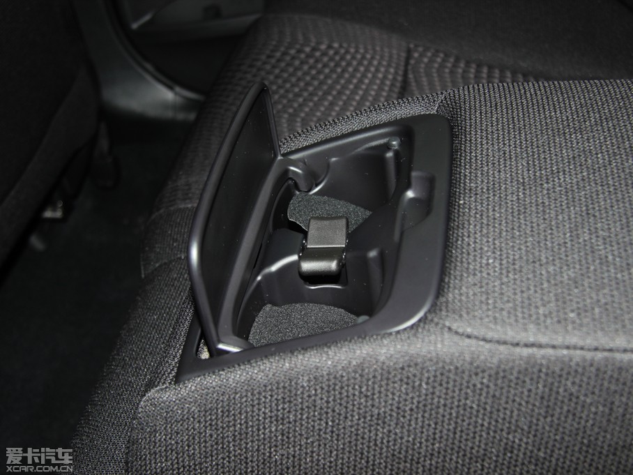 2012��P���� �E�� 2.0S ҫ�Ӱ�