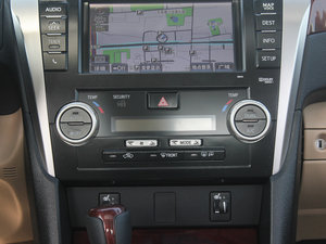 2012款2.0G Navi 豪华导航版 中控区