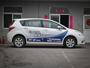 2012款180V 7座CVT至尊多功能版 整体外观