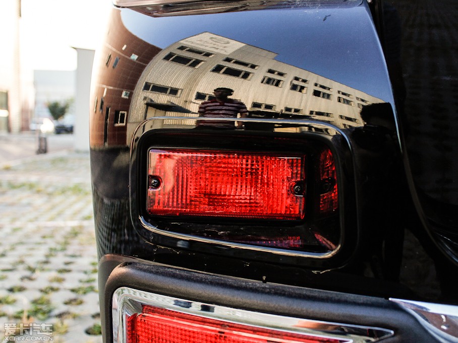 2012��h�m�_ 2.7L ������������