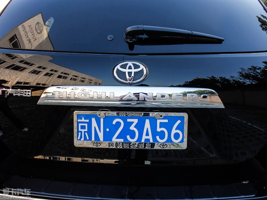 2012��h�m�_ 2.7L ������������