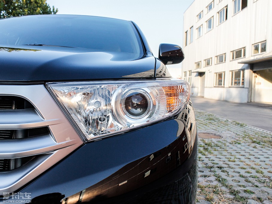 2012��h�m�_ 2.7L ������������