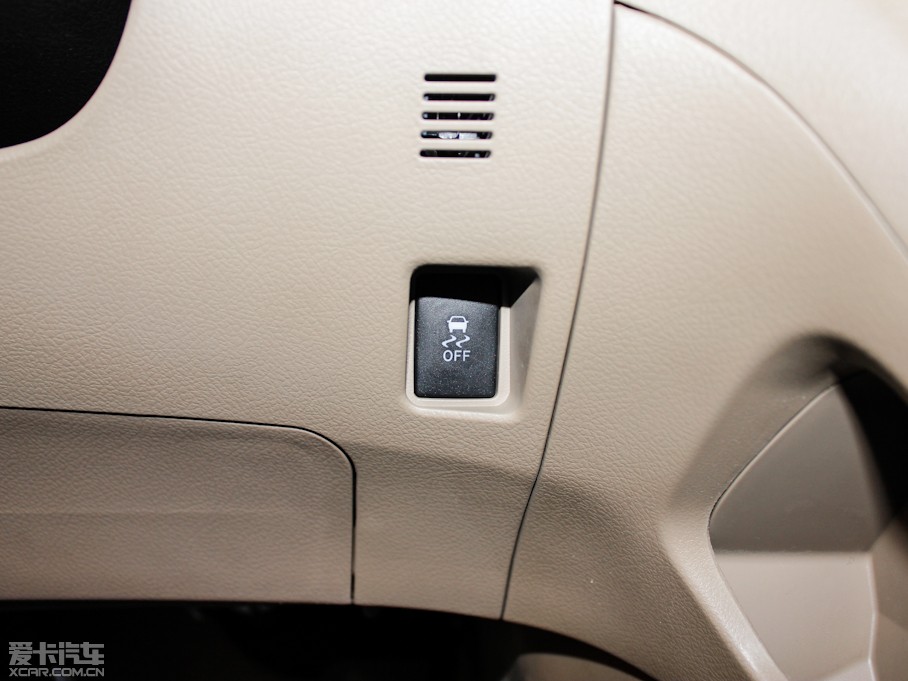 2012��h�m�_ 2.7L ������������