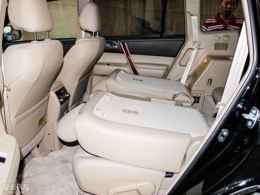 2012��h�m�_ 2.7L ������������