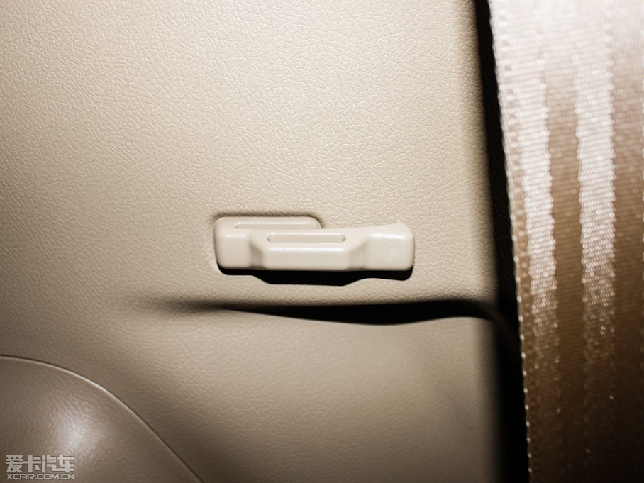 2012��h�m�_ 2.7L ������������