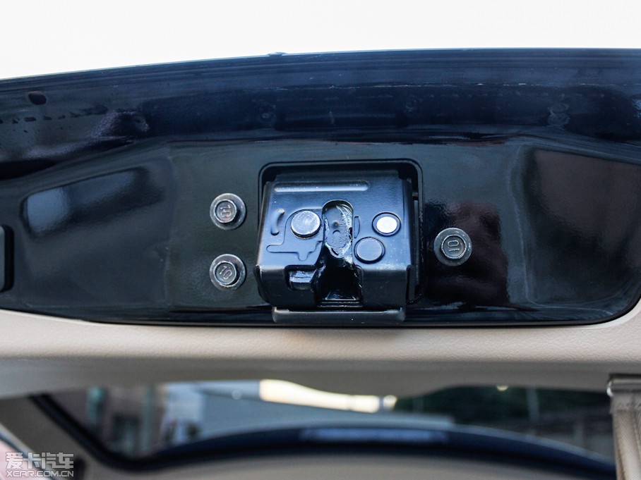 2012��h�m�_ 2.7L ������������