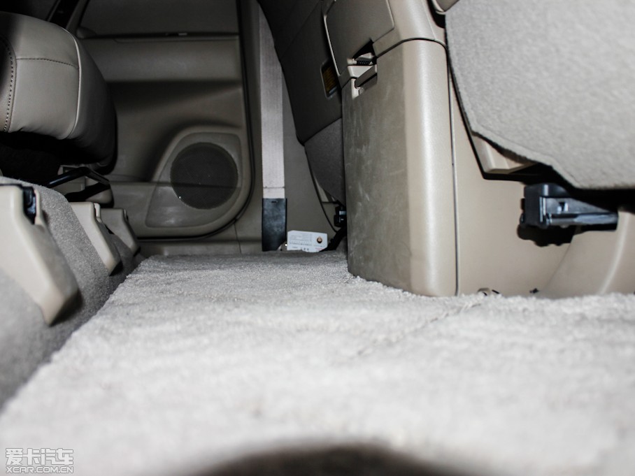 2012��h�m�_ 2.7L ������������